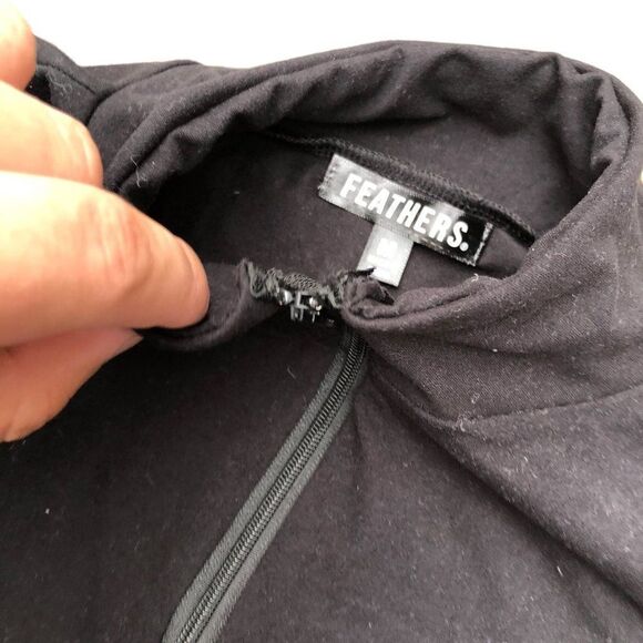 7. Feathers Boutique Long Sleeve Cropped Zip Up Top Medium - Picture 5 of 7